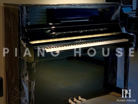 Schimmel Classic C121 Tradition (Ebony High Gloss)