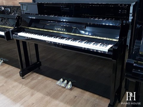 Yamaha B2