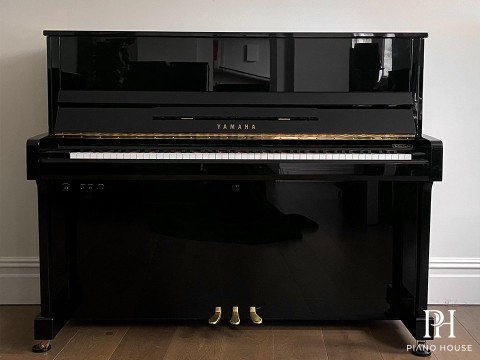 Yamaha B3