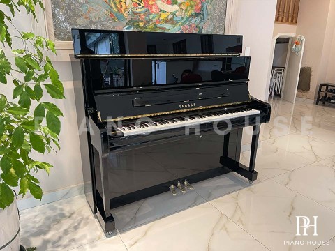 Bàn Giao Yamaha U1J Mới Full Box 100% Bàn Giao Yamaha U1J Mới Full Box 100%