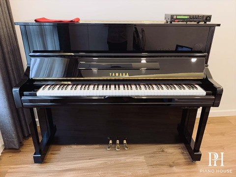 YAMAHA YU1SXG