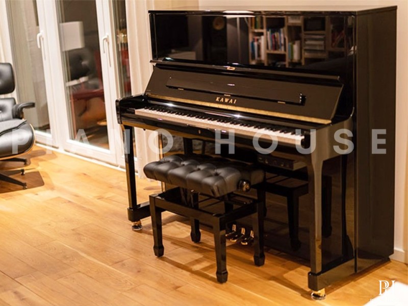 So Sánh Kawai ND-21 Với Yamaha U1J