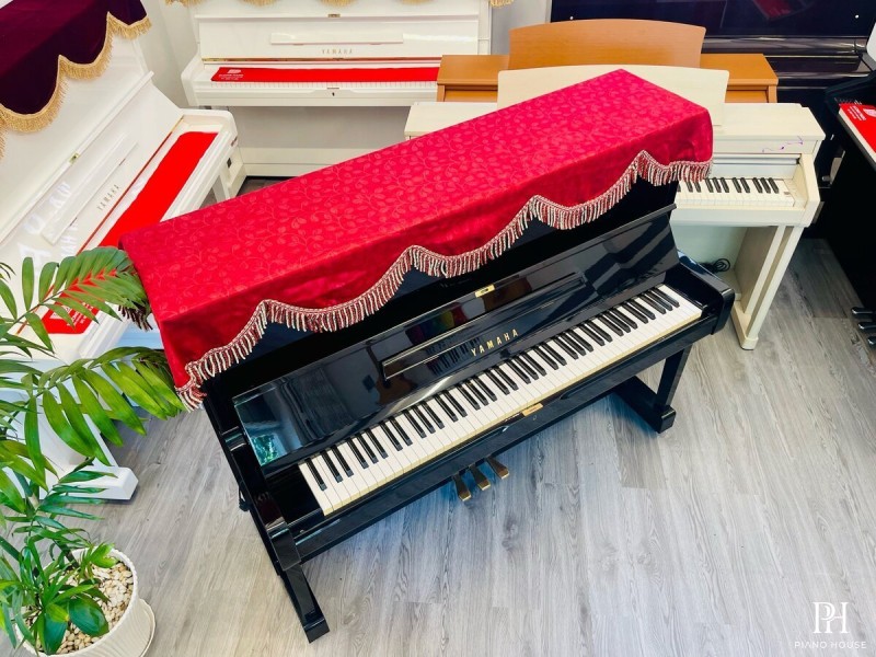 YAMAHA U1A - Review Chi Tiết