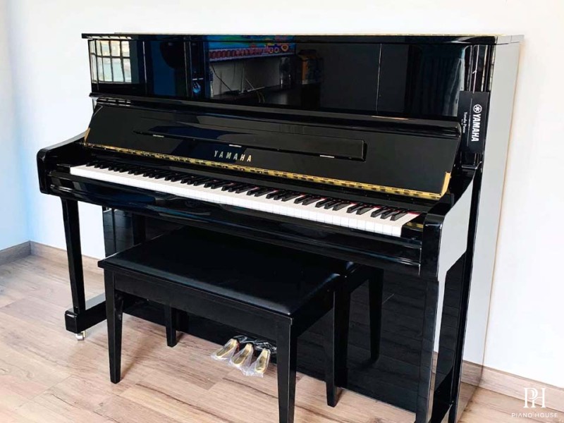 Đánh Giá YAMAHA U1J SC2
