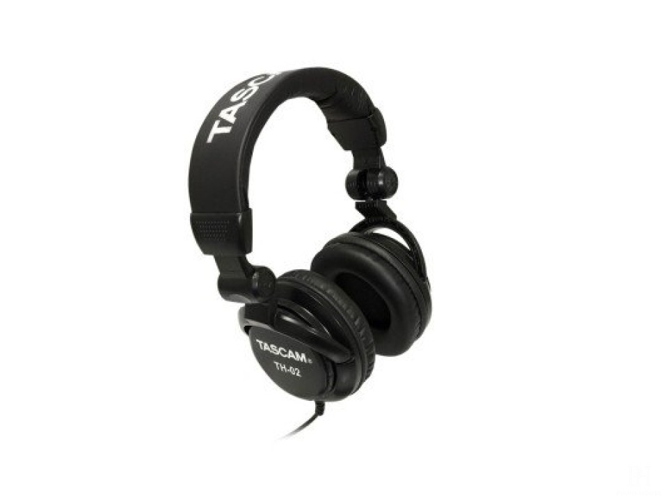 TASCAM TH-02