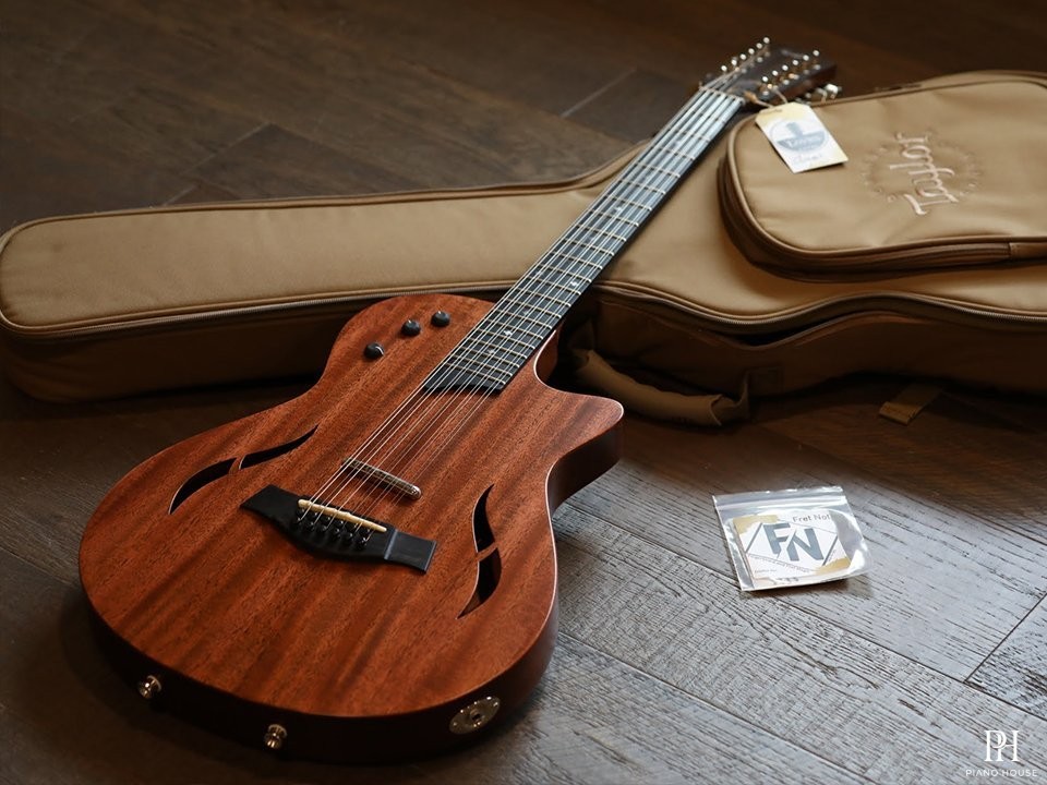 Taylor T5z Classic