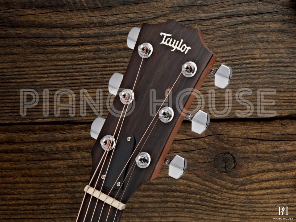 Taylor 214CE