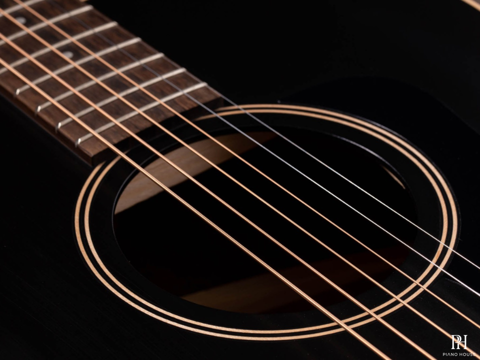 Đàn guitar Taylor AD17e Blacktop