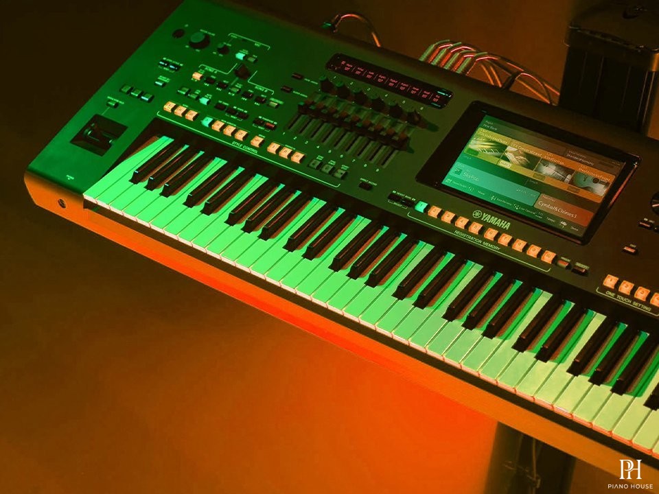 Yamaha GENOS