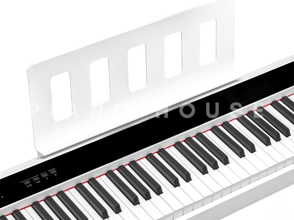 Kurtzman P215 White
