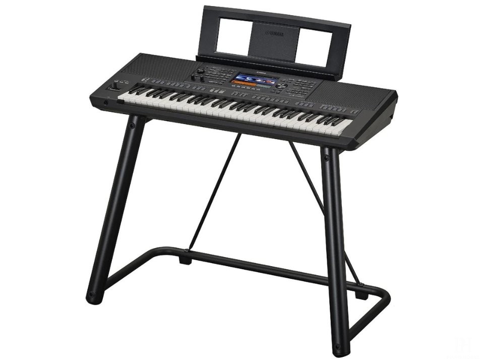 Yamaha PSR SX720