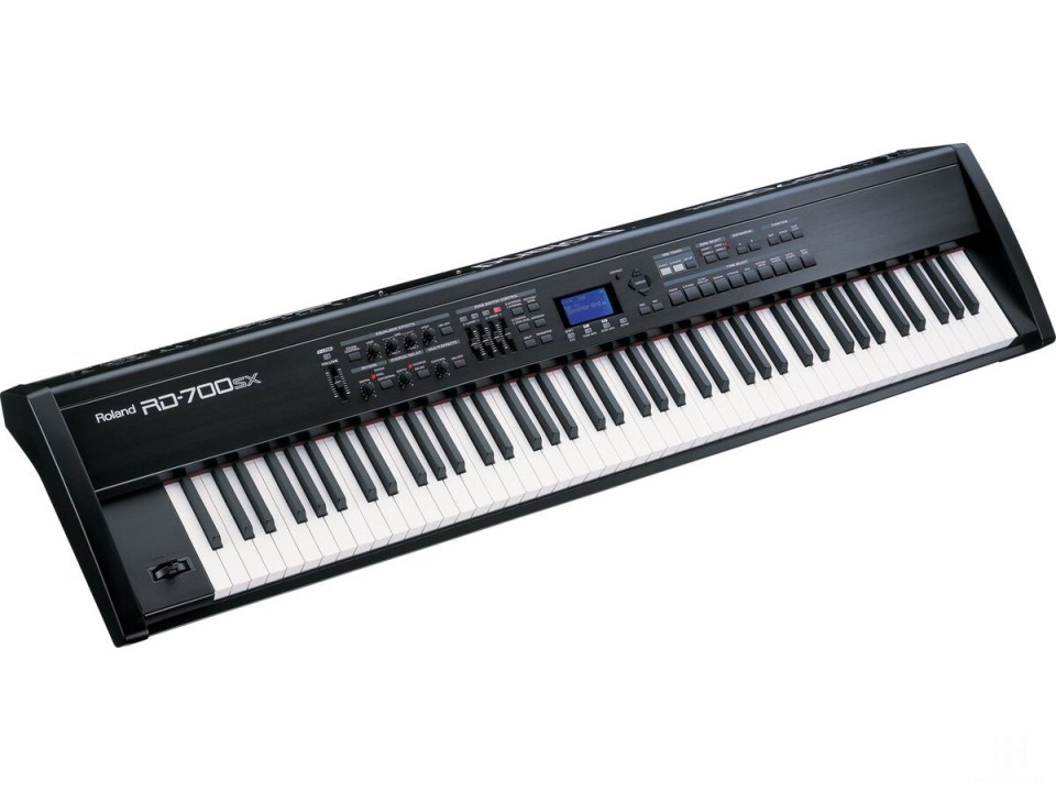 ROLAND RD-700SX