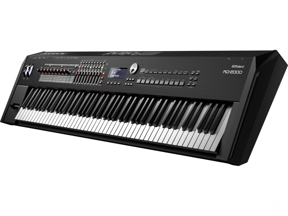 ROLAND RD-2000