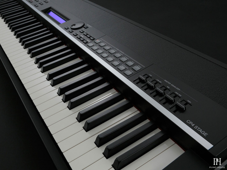YAMAHA CP4