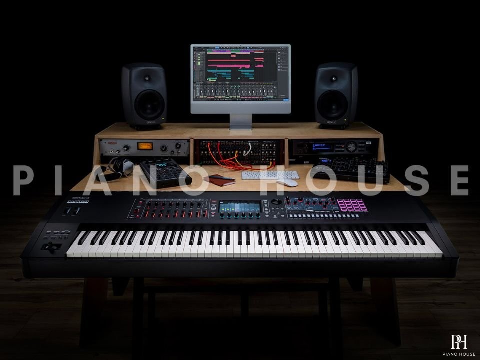 ROLAND FANTOM 8 EX