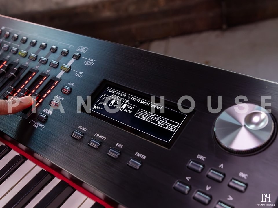 ROLAND RD-2000 EX Stage Piano
