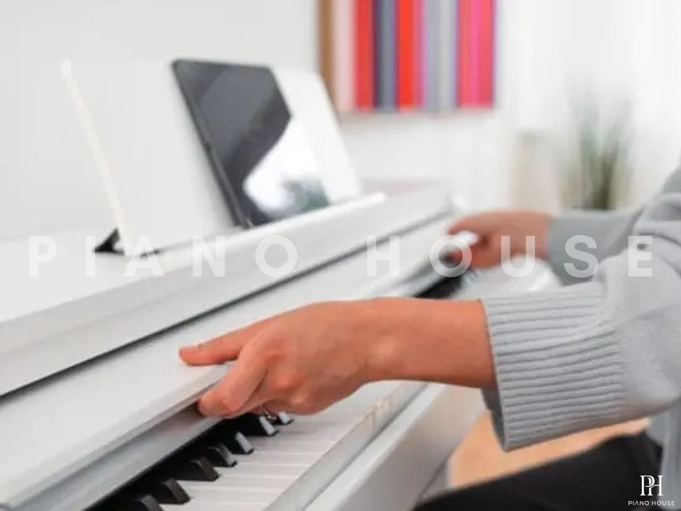 KAWAI CX102 W