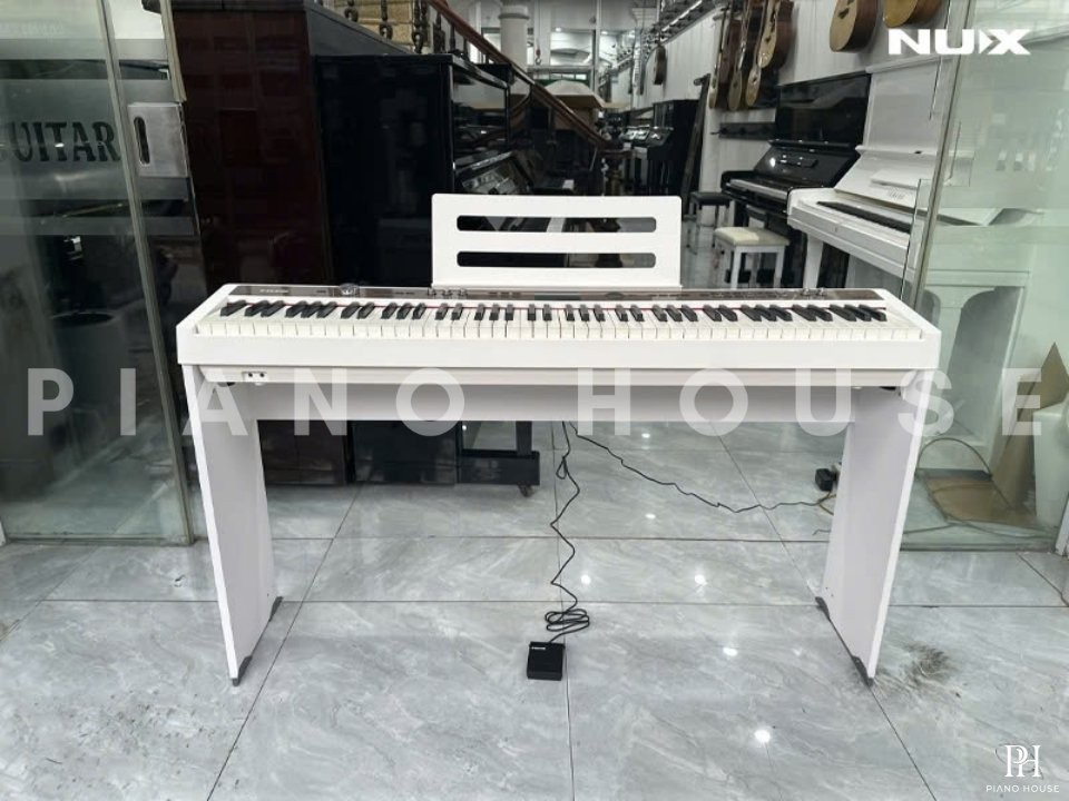 NUX NPK-20 White (Có chân gỗ)