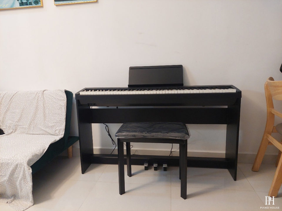 ROLAND FP-30X BK