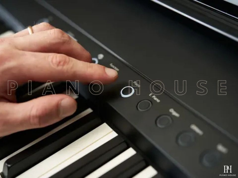 ROLAND FP-40