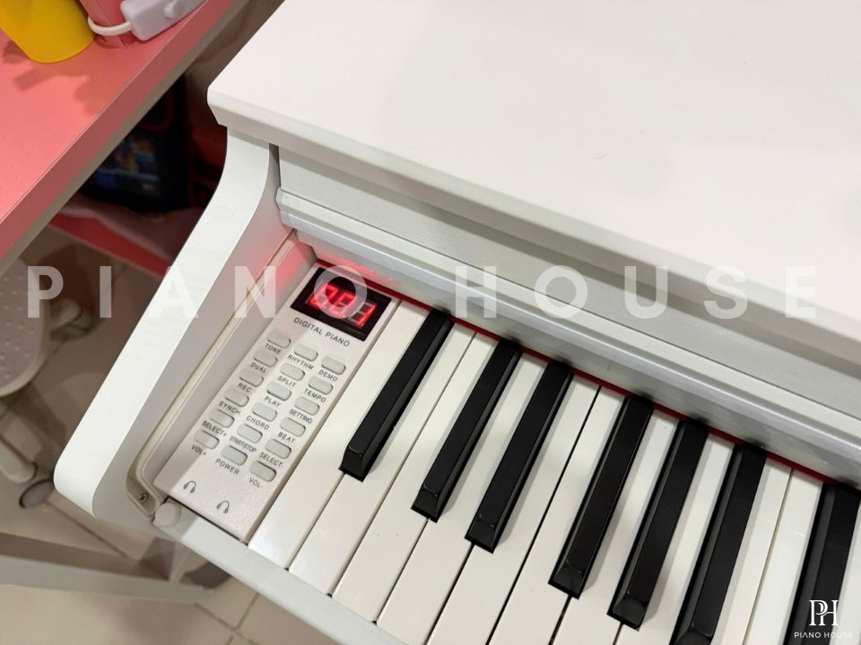 Piano Victor P800 (White)