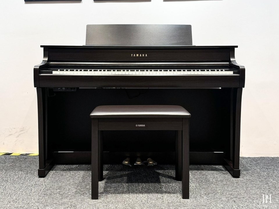 YAMAHA CLP-845 R
