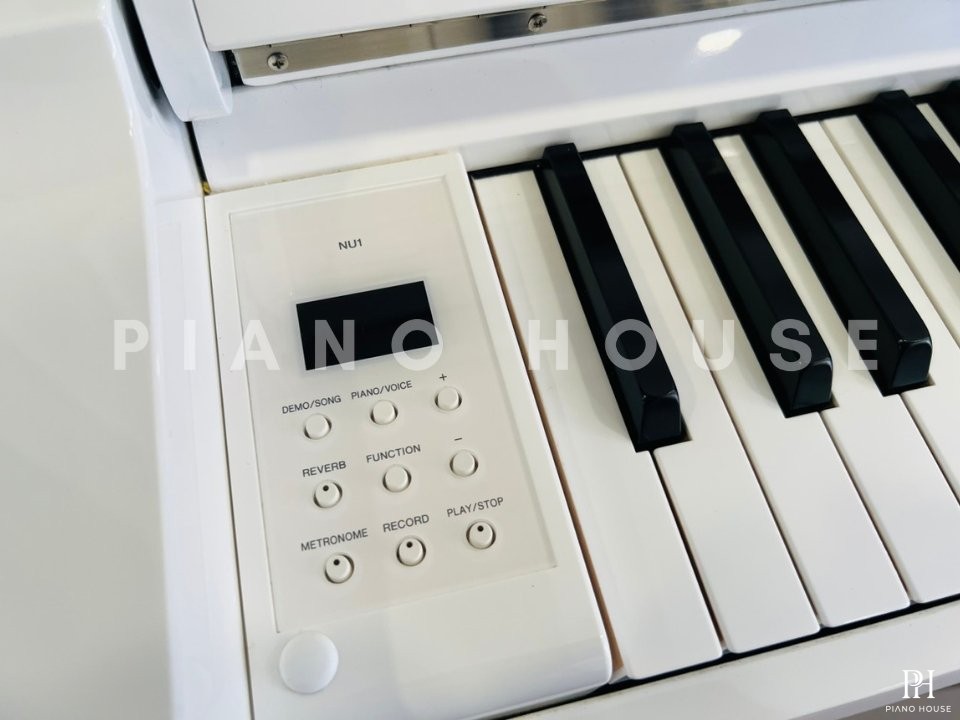 YAMAHA NU1 PBW