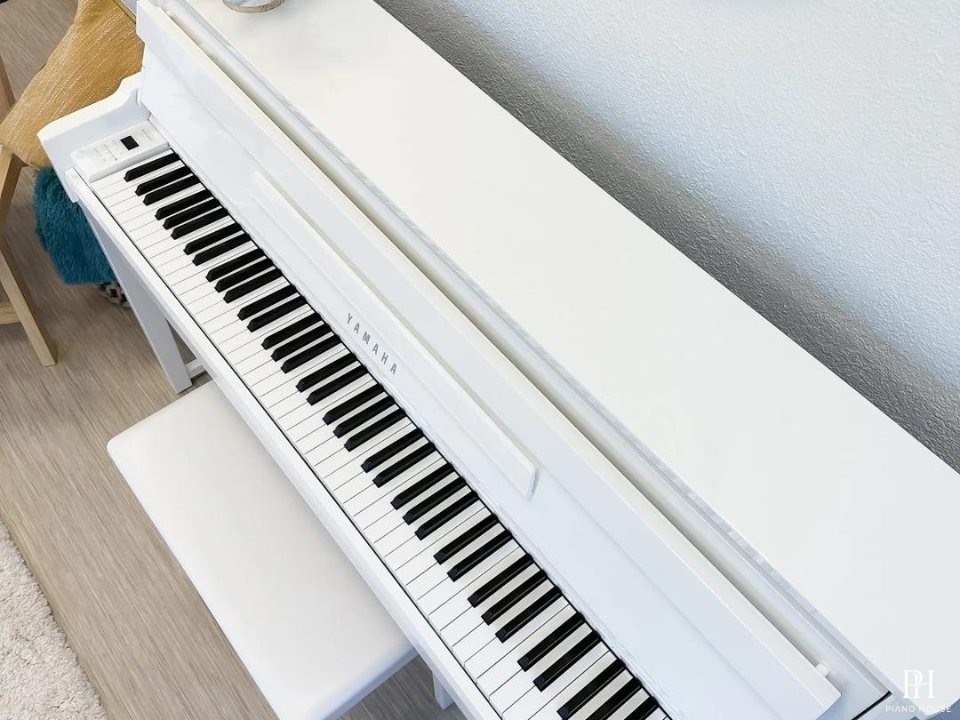 YAMAHA NU1X PBW
