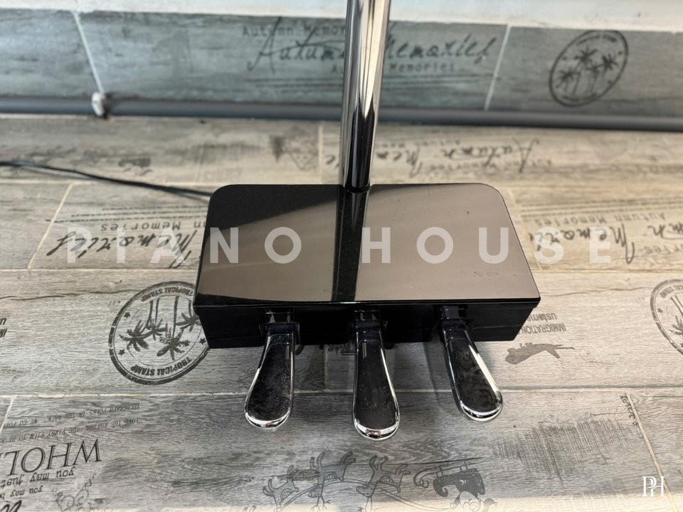 YAMAHA Modus H01 VR