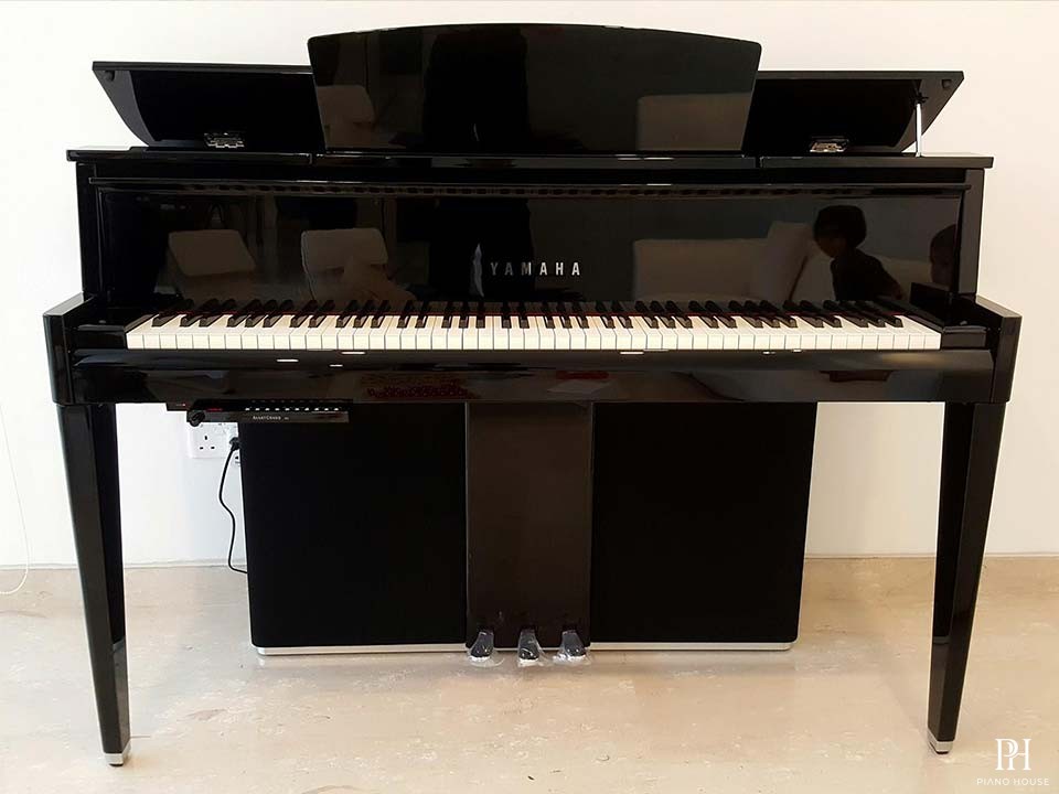 AVANT GRAND N2 (USED)