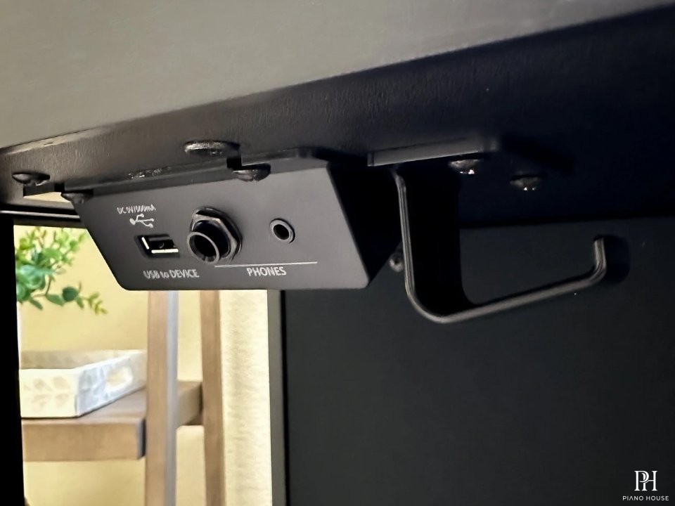 KAWAI CA901 B