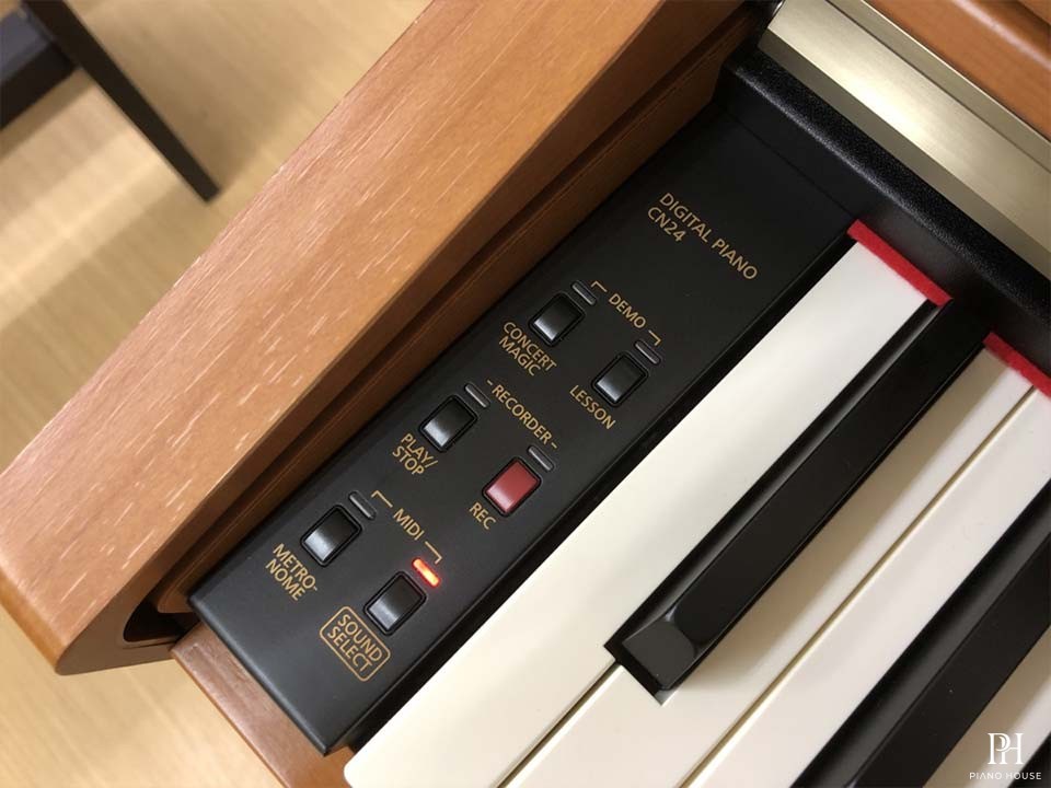 KAWAI CN24 C