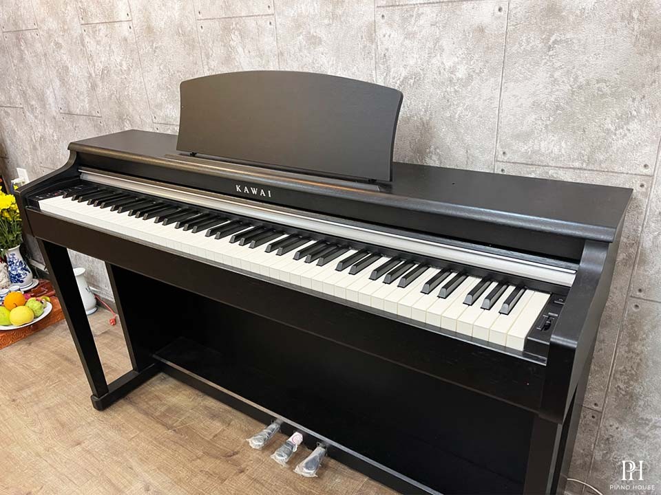 KAWAI CN23 B