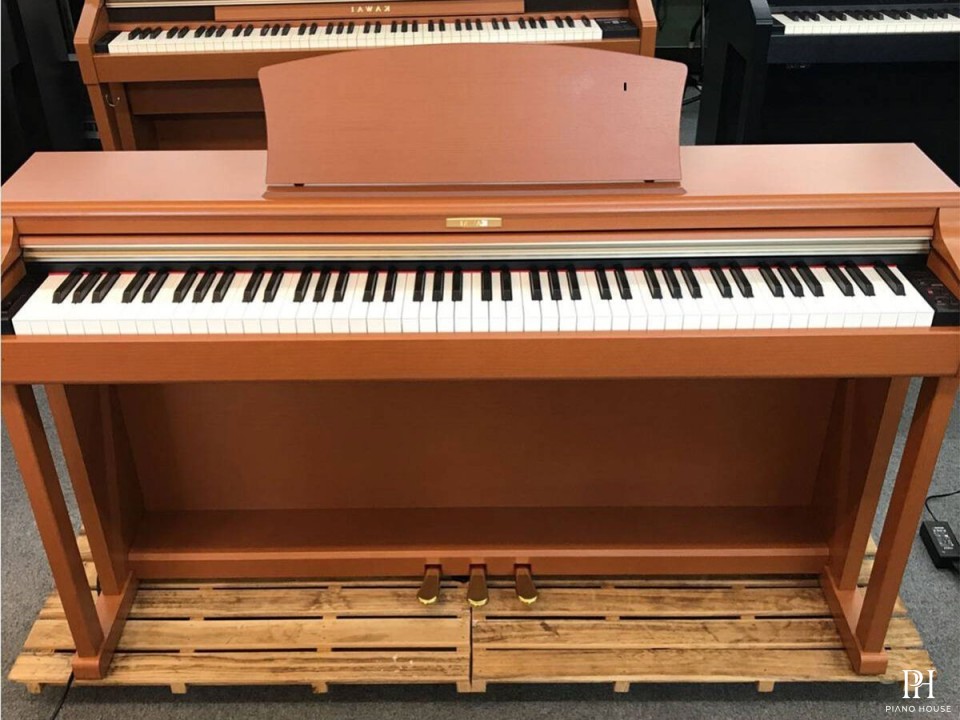KAWAI CN28 C