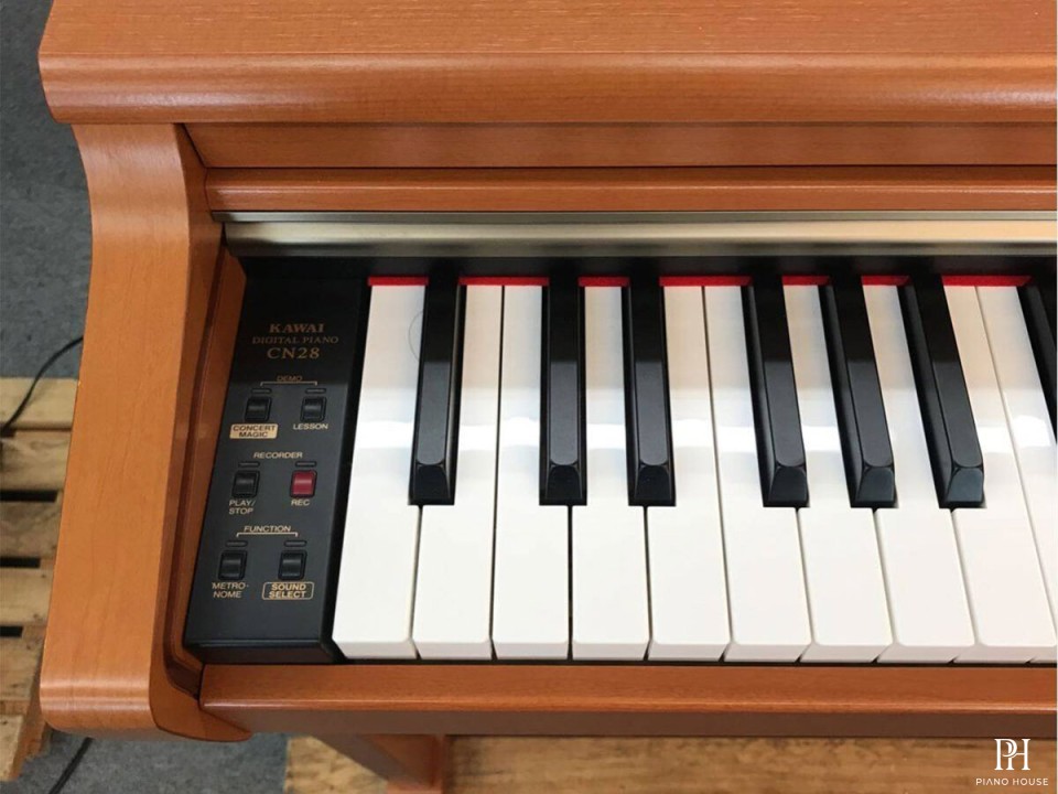 KAWAI CN28 C