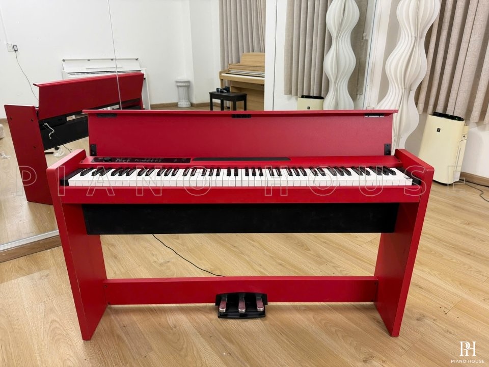 KORG LP-380 RD