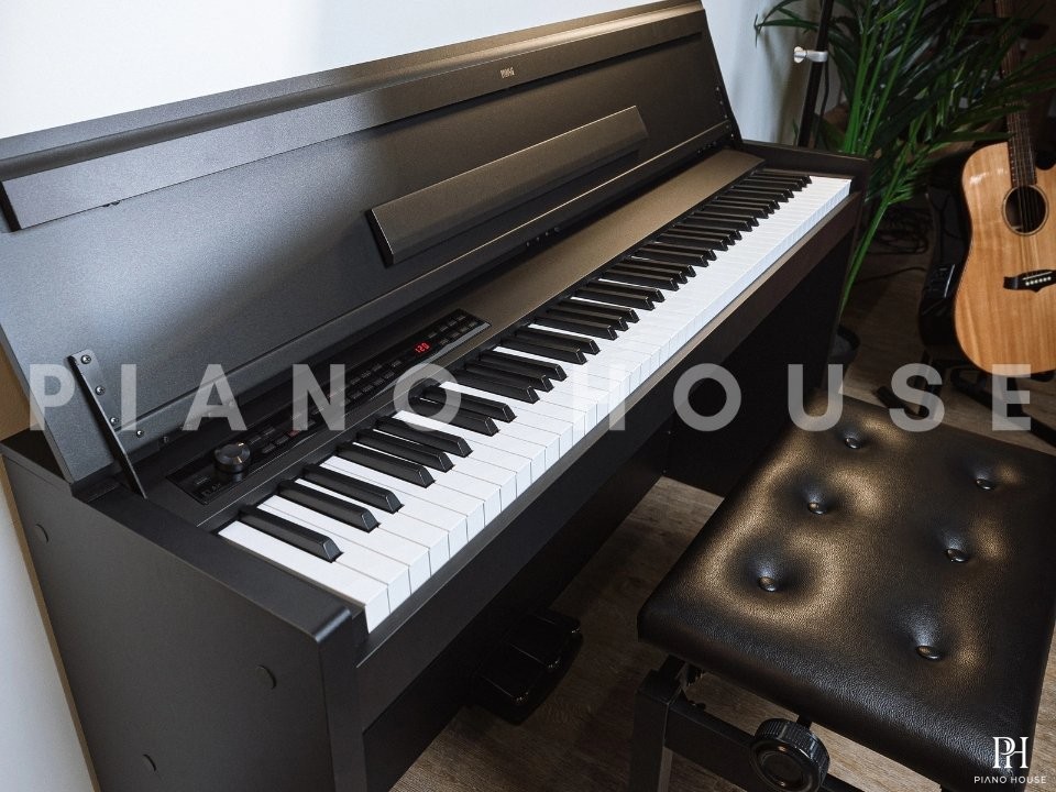 KORG E1 Air