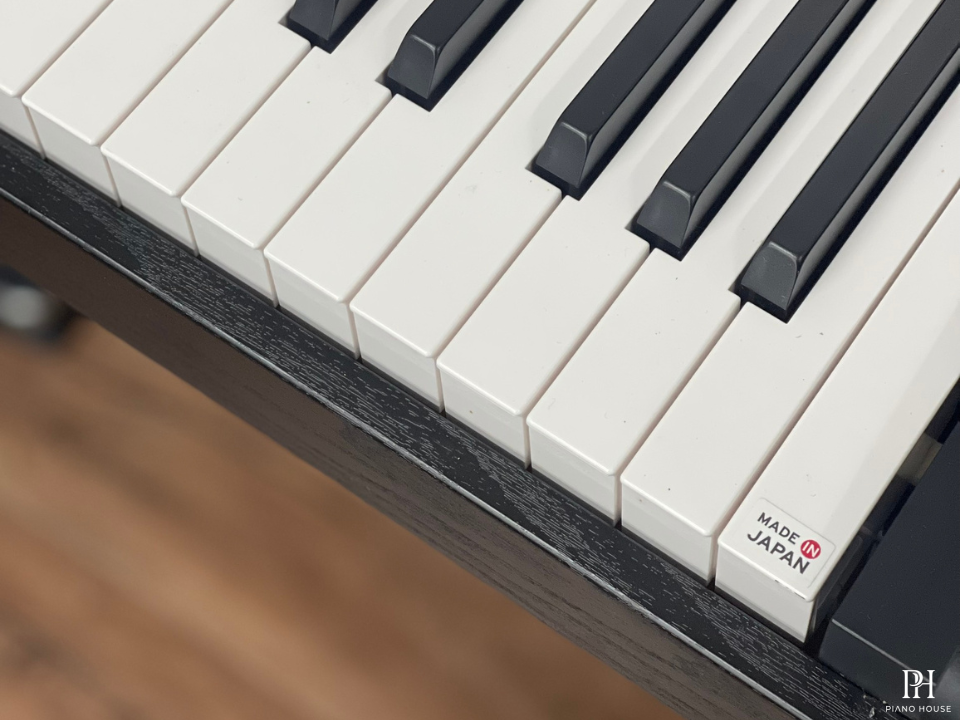 KORG LP-380 DW