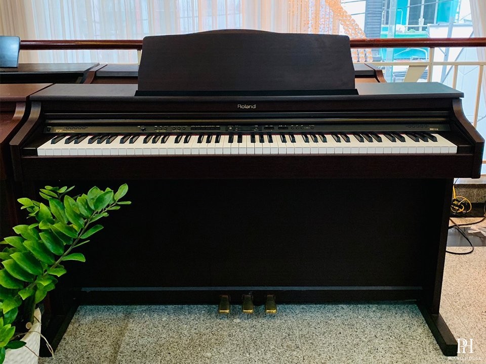 ROLAND HP-203 RW