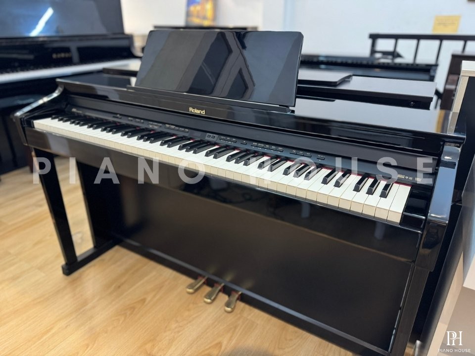 ROLAND HP-503 PE