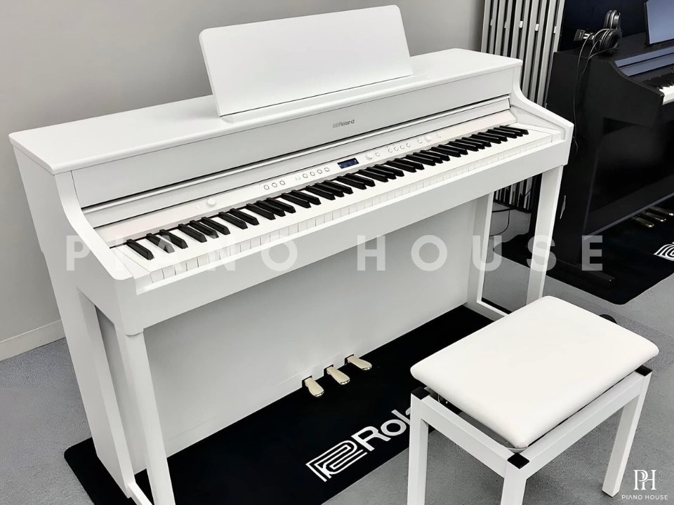 ROLAND HP-702 WH