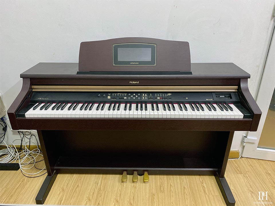 ROLAND HPi-7