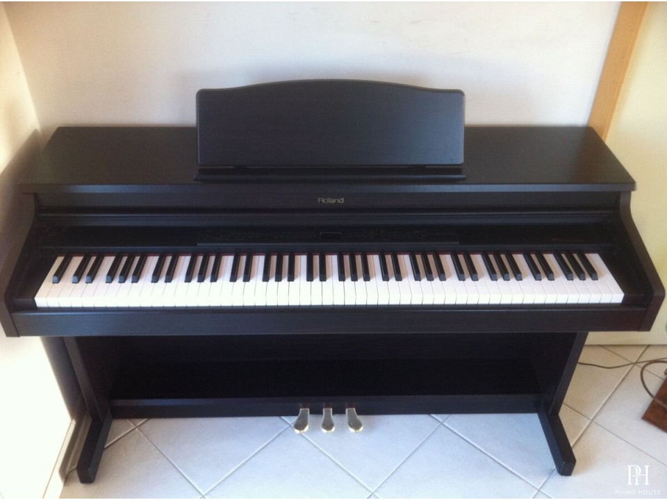 Roland KR 4500