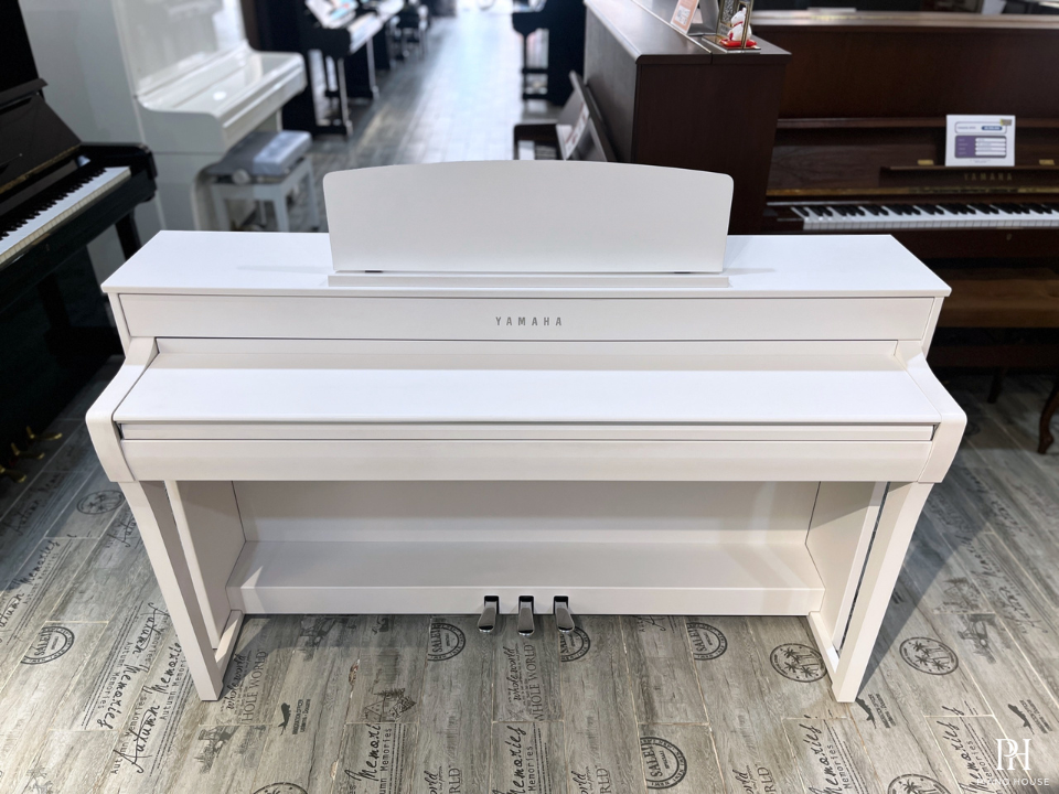 YAMAHA SCLP-7450 WH (USED)