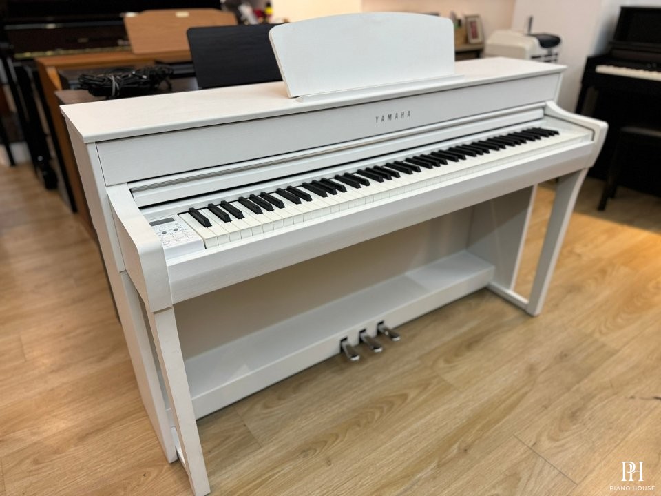 YAMAHA SCLP-7350 WH