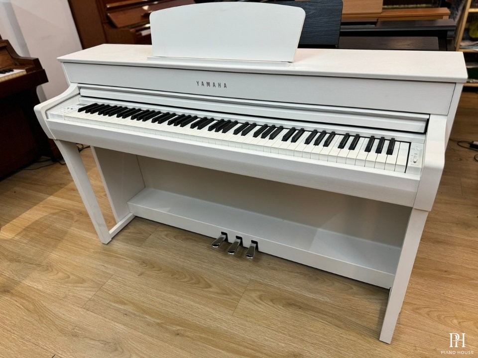 YAMAHA SCLP-7350 WH