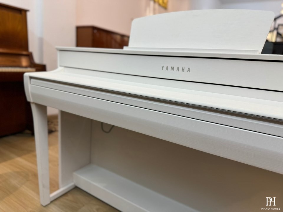YAMAHA SCLP-7350 WH