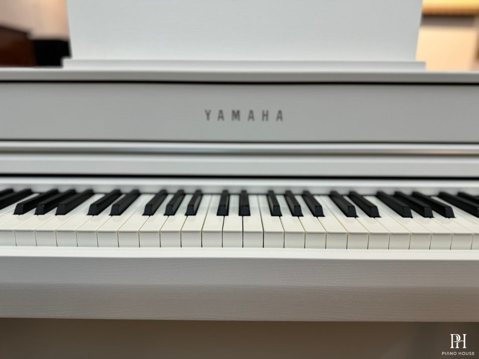 YAMAHA SCLP-7350 WH