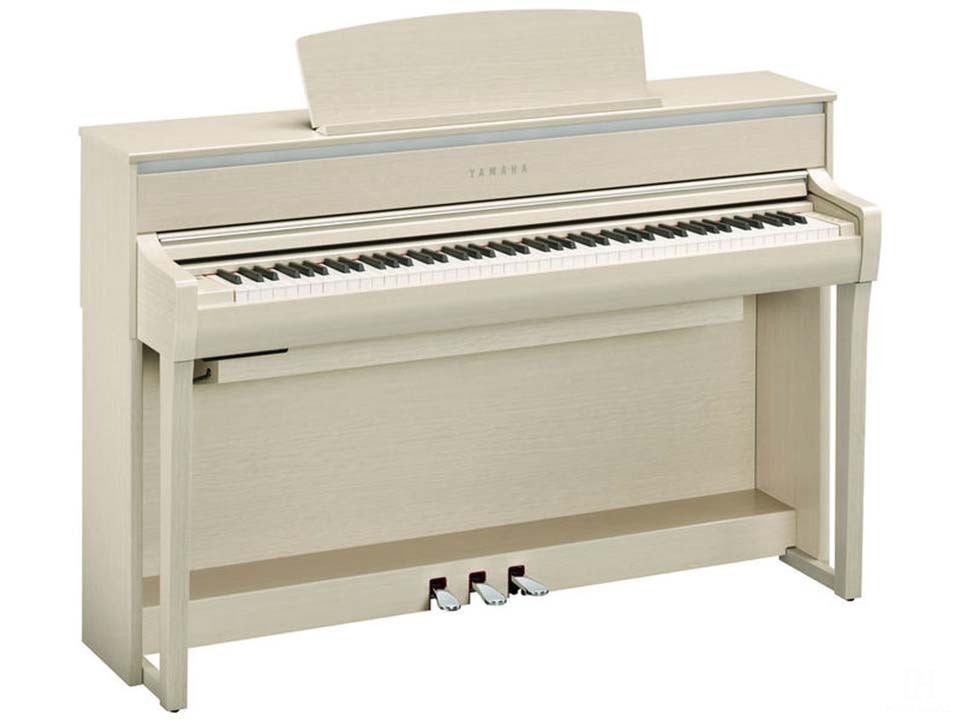 YAMAHA CLP-775 WA