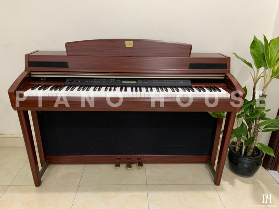 YAMAHA CLP-270